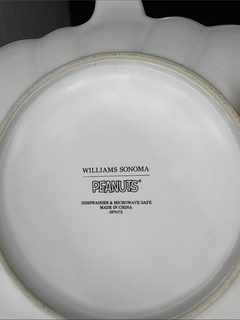 Set of 4 William Sonoma Peanuts Snoopy and the Great Pumpkin Halloween Plates